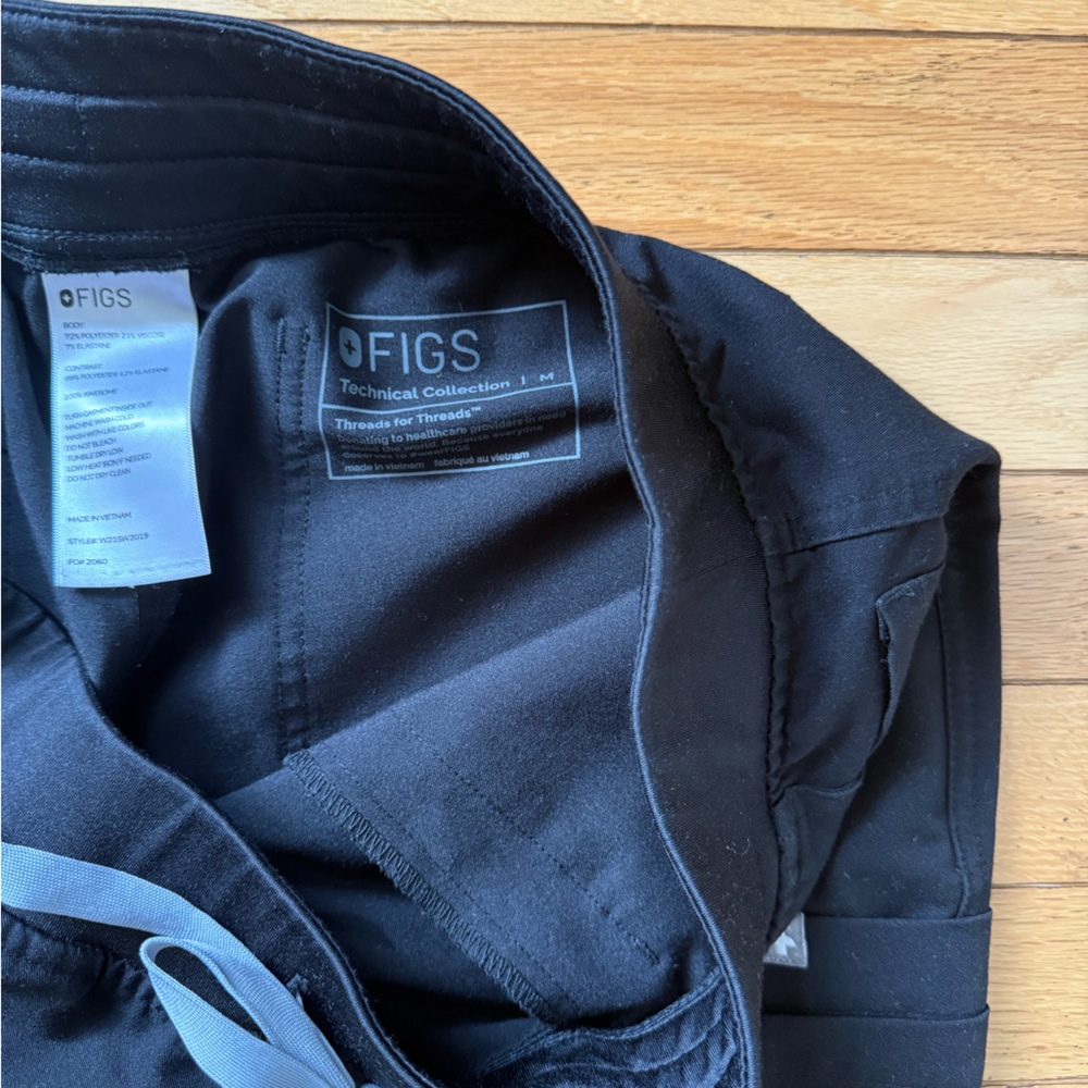 Figs Scrub pants - Picture 3 of 4